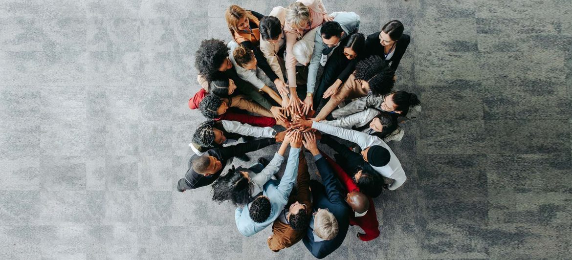 Más allá del aula: Cómo la fraternidad humana transforma la educación